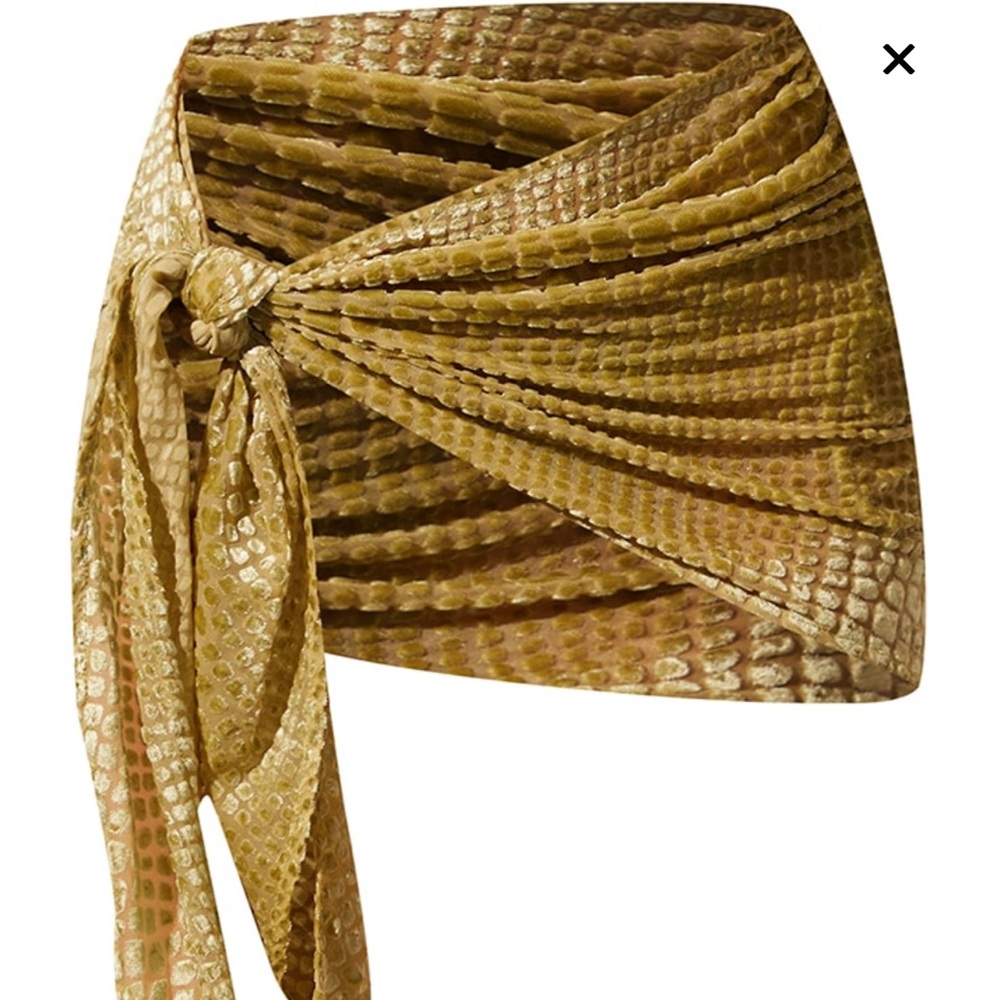 Olive Devore Sarong